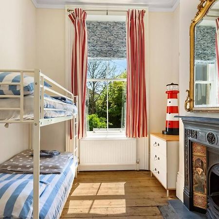 Luxurious Victorian, A Few Minutes From The Beach - Sleeps 2 Adults And Up To 3 Children St Leonards-on-Sea Exterior photo