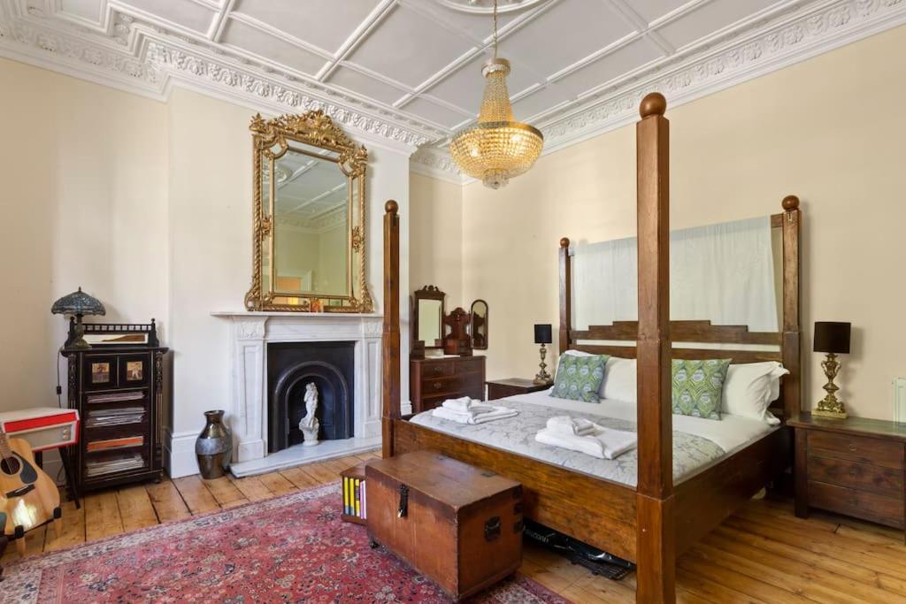 Luxurious Victorian, A Few Minutes From The Beach - Sleeps 2 Adults And Up To 3 Children St Leonards-on-Sea Exterior photo