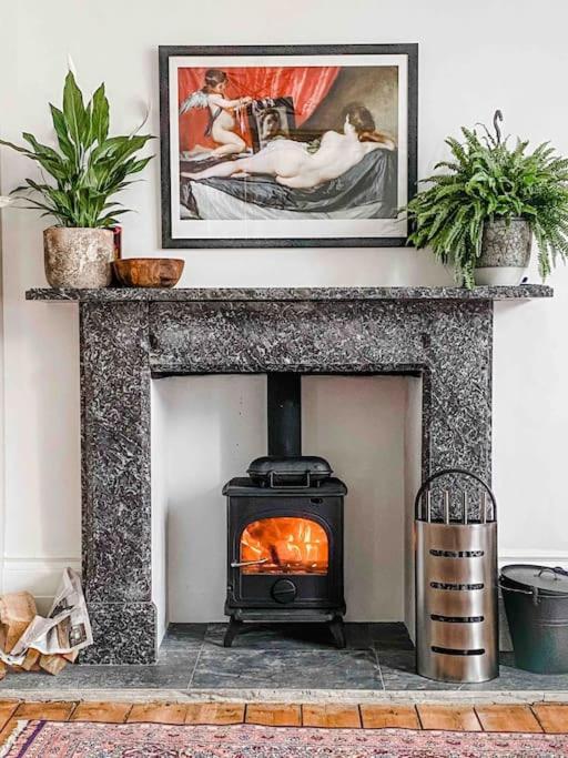 Luxurious Victorian, A Few Minutes From The Beach - Sleeps 2 Adults And Up To 3 Children St Leonards-on-Sea Exterior photo